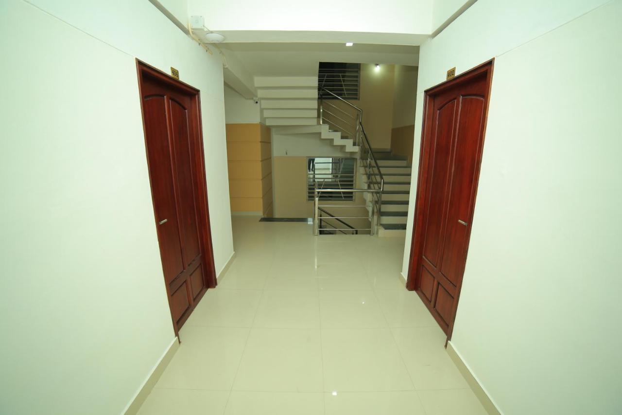 Hotel Falcon Thiruvananthapuram Dış mekan fotoğraf