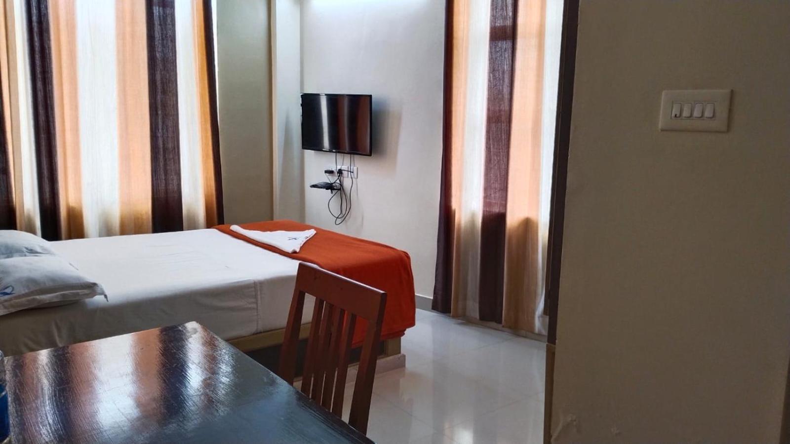 Hotel Falcon Thiruvananthapuram Dış mekan fotoğraf